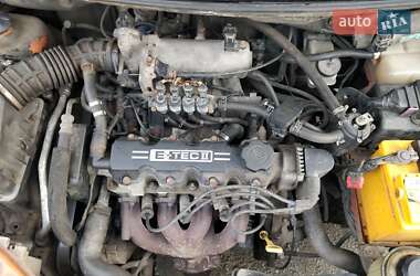 Седан Chevrolet Aveo 2005 в 
