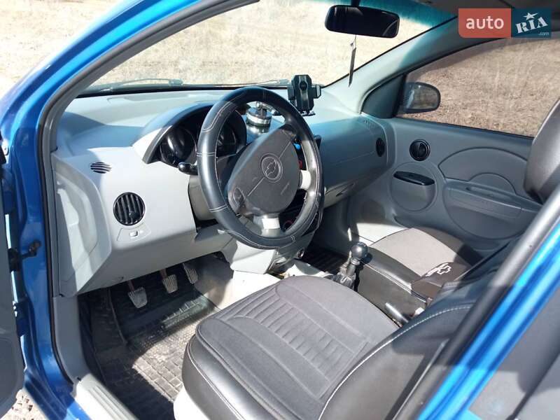 Седан Chevrolet Aveo 2005 в Баре