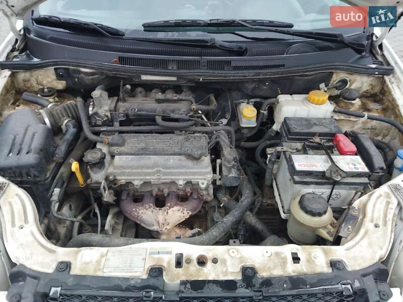 Седан Chevrolet Aveo 2009 в Новомосковске