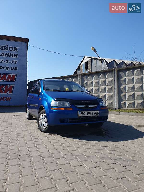 Chevrolet Aveo 2004