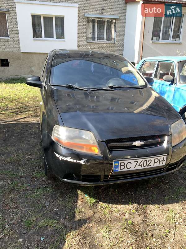Седан Chevrolet Aveo 2005 в Львове