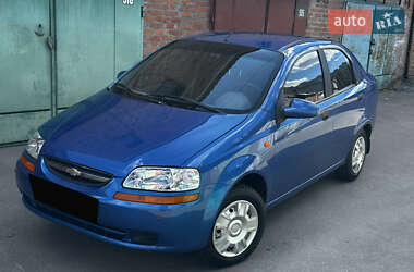 Седан Chevrolet Aveo 2005 в 