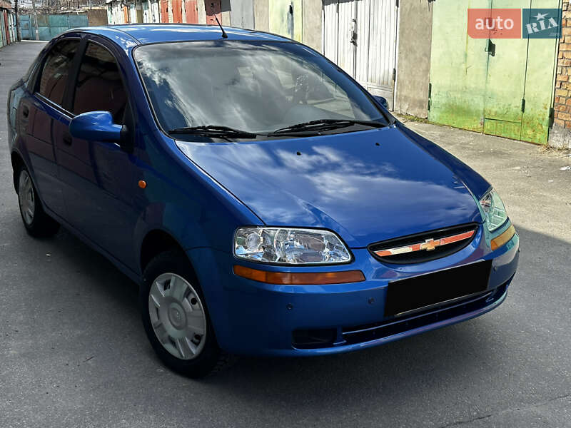 Седан Chevrolet Aveo 2005 в Киеве фото 5 Седан Chevrolet Aveo 2005 в Киеве