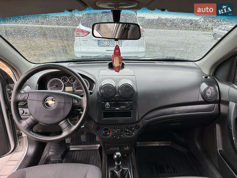 Седан Chevrolet Aveo 2007 в Яворове