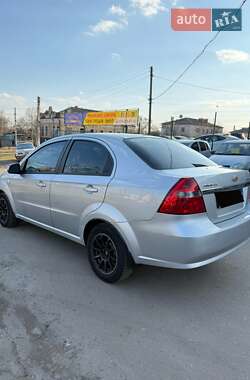 Седан Chevrolet Aveo 2008 в 