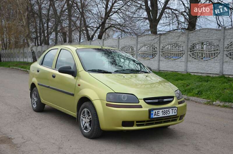 Chevrolet Aveo 2004
