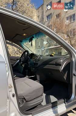 Седан Chevrolet Aveo 2006 в 
