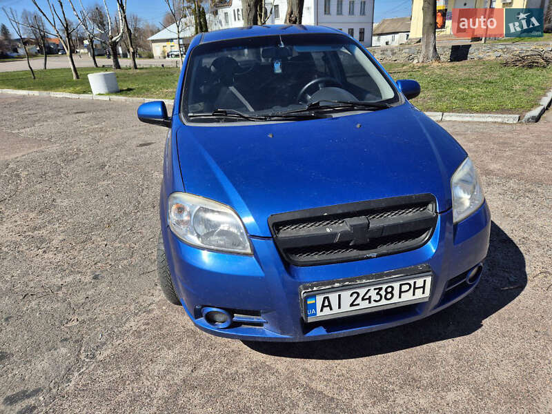 Седан Chevrolet Aveo 2006 в Андрушевке