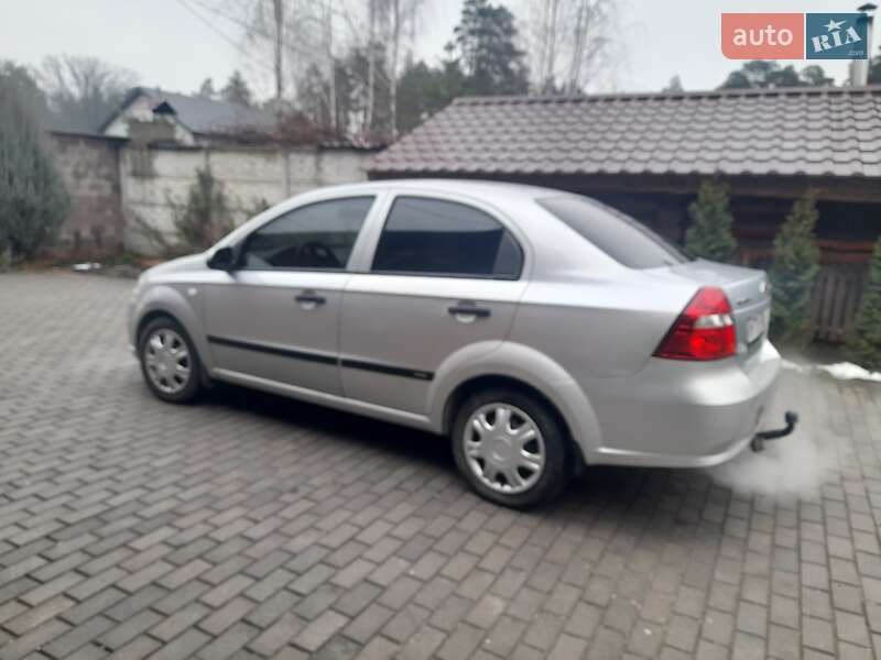 Седан Chevrolet Aveo 2008 в Житомире