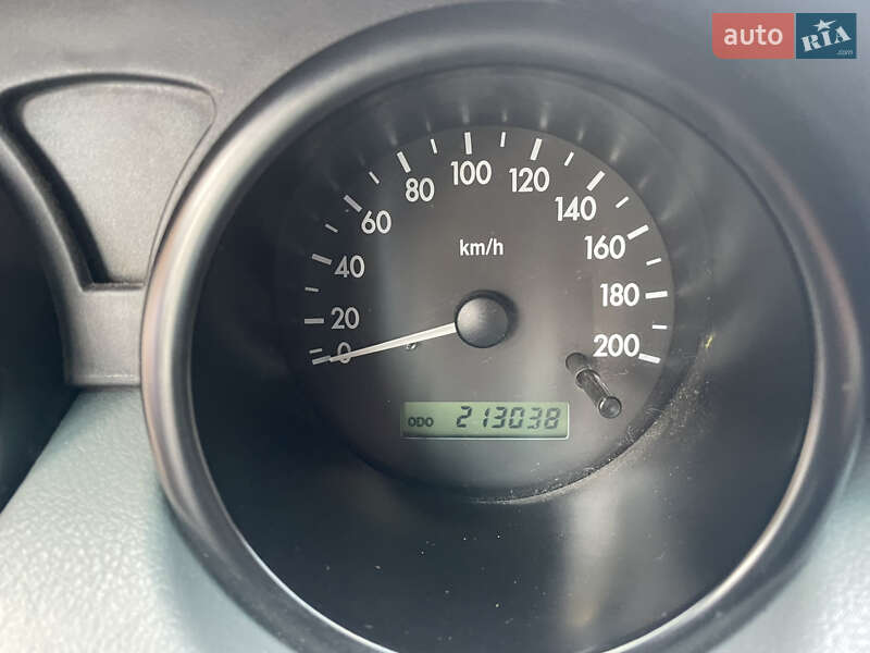 Седан Chevrolet Aveo 2005 в Радехове