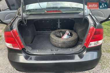 Седан Chevrolet Aveo 2005 в 