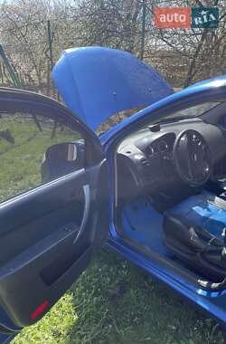 Хэтчбек Chevrolet Aveo 2008 в 