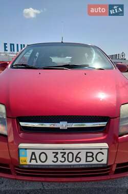 Хэтчбек Chevrolet Aveo 2007 в 