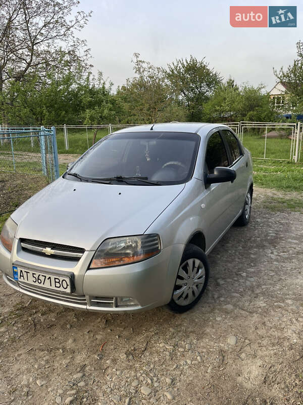 Седан Chevrolet Aveo 2005 в 