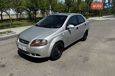Седан Chevrolet Aveo 2006 в Николаеве