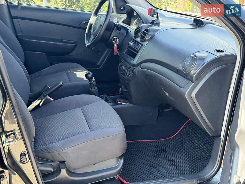 Седан Chevrolet Aveo 2007 в Одессе