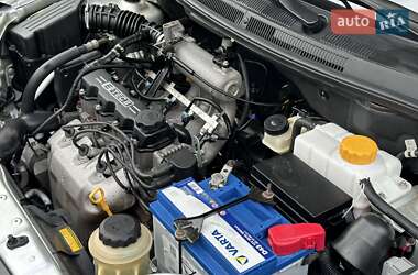 Седан Chevrolet Aveo 2009 в 