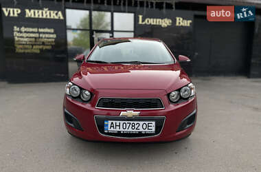 Седан Chevrolet Aveo 2014 в Сумах
