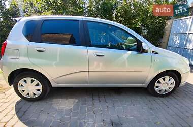 Хэтчбек Chevrolet Aveo 2009 в 