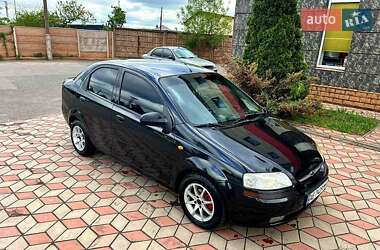 Хэтчбек Chevrolet Aveo 2005 в Каменском