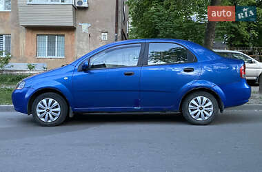 Седан Chevrolet Aveo 2006 в Днепре
