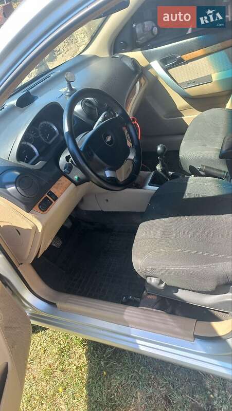 Седан Chevrolet Aveo 2008 в Запоріжжі
