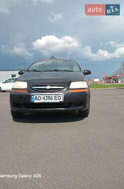 Седан Chevrolet Aveo 2005 в Хусте