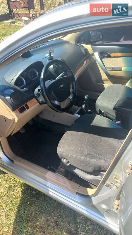 Седан Chevrolet Aveo 2008 в Запоріжжі