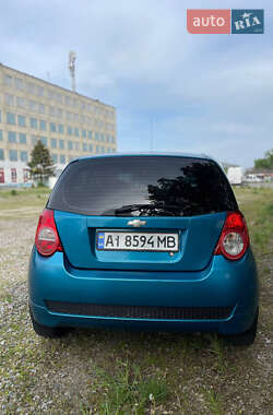 Хэтчбек Chevrolet Aveo 2008 в 