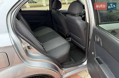 Седан Chevrolet Aveo 2009 в 