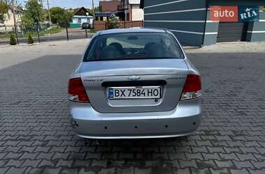 Седан Chevrolet Aveo 2005 в 