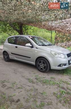 Хетчбек Chevrolet Aveo 2008 в Запоріжжі
