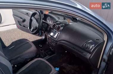 Седан Chevrolet Aveo 2006 в 