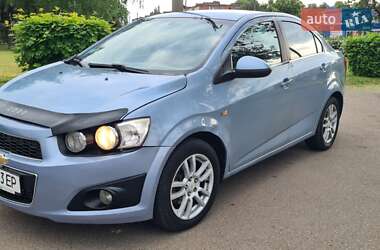 Седан Chevrolet Aveo 2012 в Черкассах