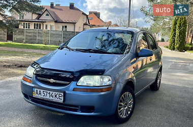 Седан Chevrolet Aveo 2004 в 