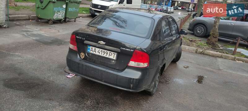Седан Chevrolet Aveo 2005 в Киеве