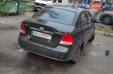 Седан Chevrolet Aveo 2005 в 