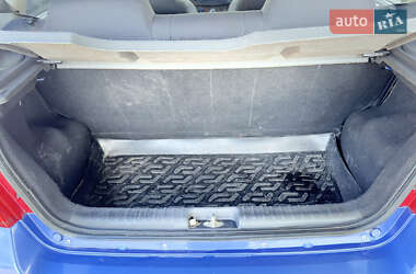 Хэтчбек Chevrolet Aveo 2008 в 