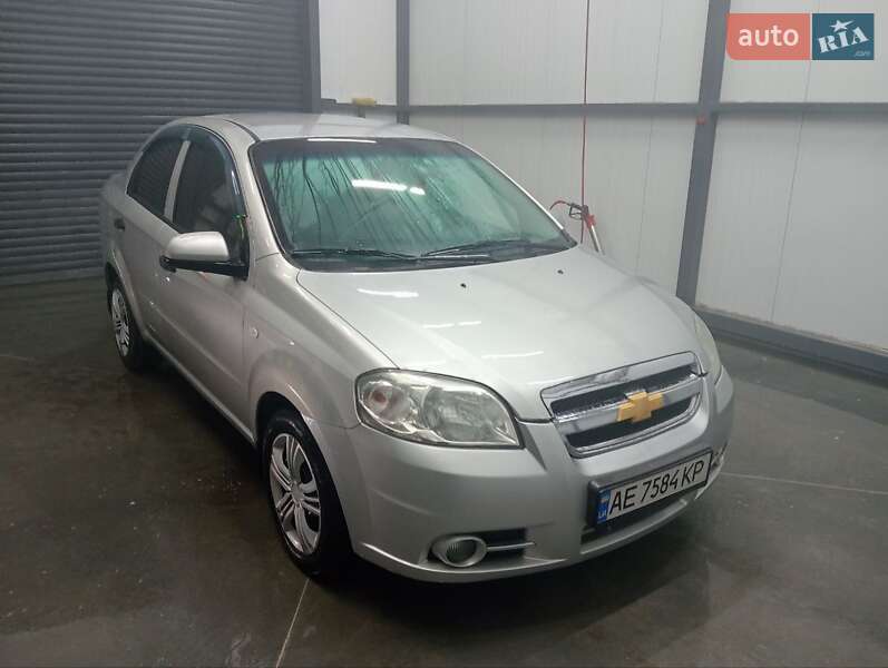 Седан Chevrolet Aveo 2011 в 