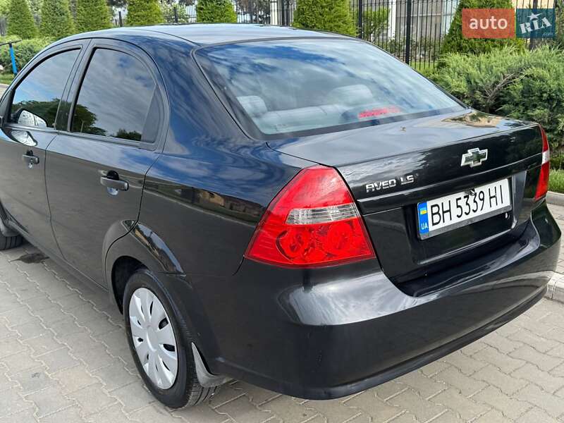 Седан Chevrolet Aveo 2008 в Ізмаїлі