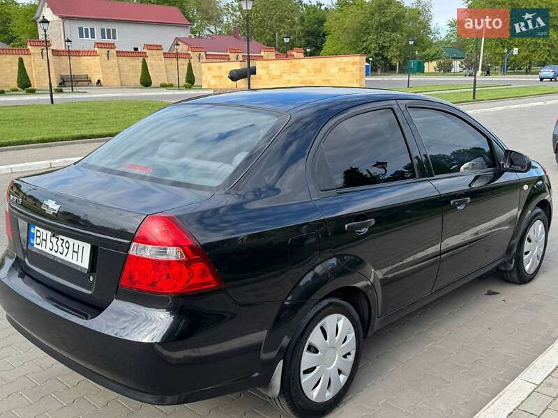 Седан Chevrolet Aveo 2008 в Ізмаїлі