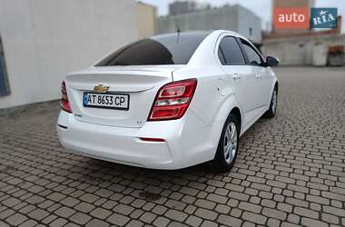 Седан Chevrolet Aveo 2017 в 