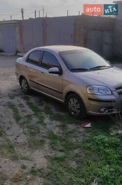 Седан Chevrolet Aveo 2008 в Полтаве