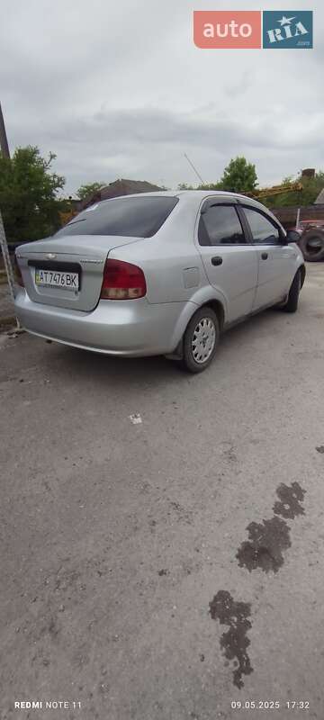 Седан Chevrolet Aveo 2004 в 