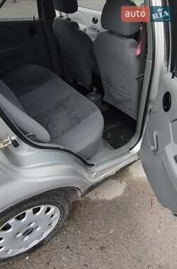 Седан Chevrolet Aveo 2004 в 