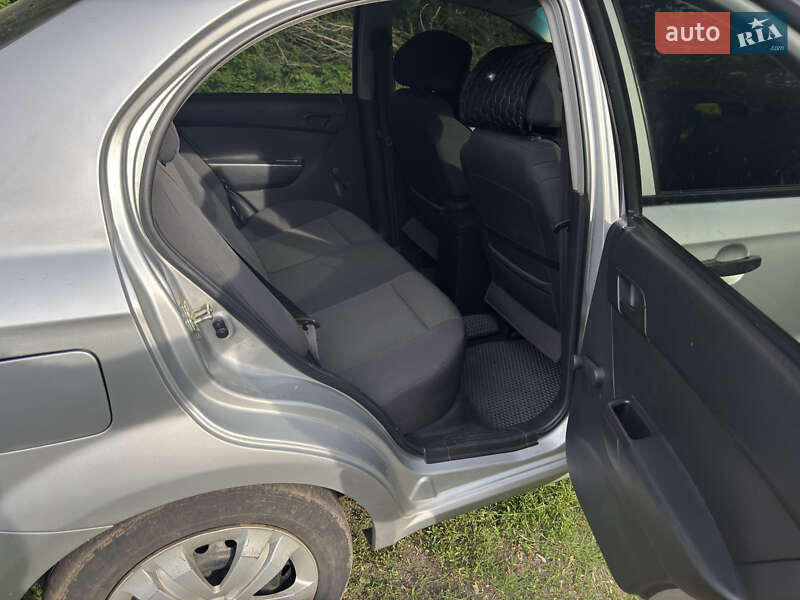 Седан Chevrolet Aveo 2007 в Бахмаче фото 10 Седан Chevrolet Aveo 2007 в Бахмаче