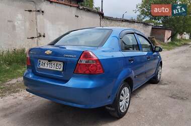 Седан Chevrolet Aveo 2010 в 