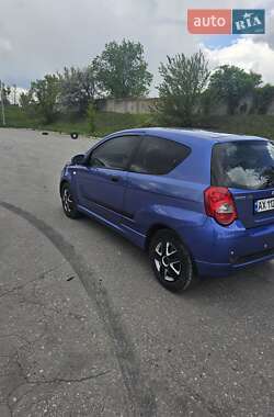 Хэтчбек Chevrolet Aveo 2008 в 