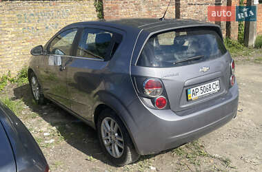 Хетчбек Chevrolet Aveo 2012 в 