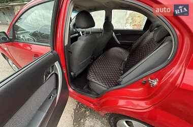 Седан Chevrolet Aveo 2010 в 